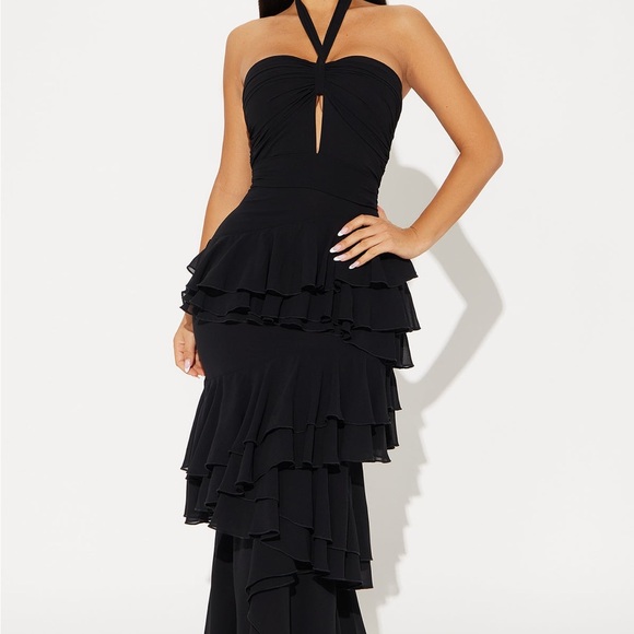 Fashion Nova Dresses & Skirts - Fashion Nova Black Strapless Ruffle Dress